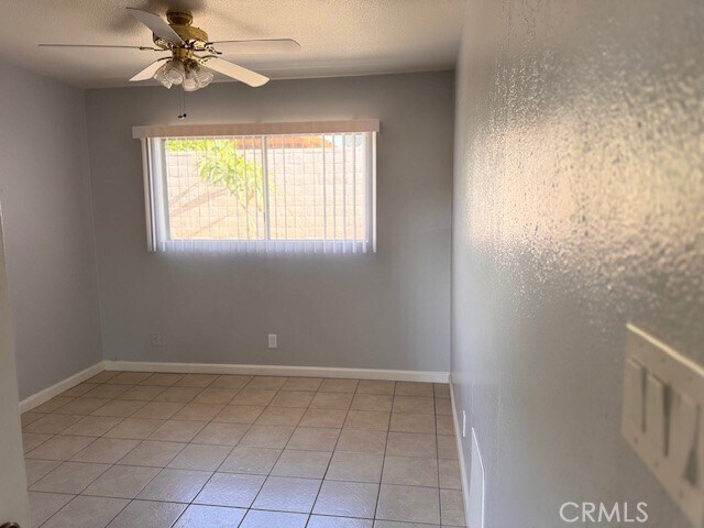 Building Photo - 74443 Driftwood Dr