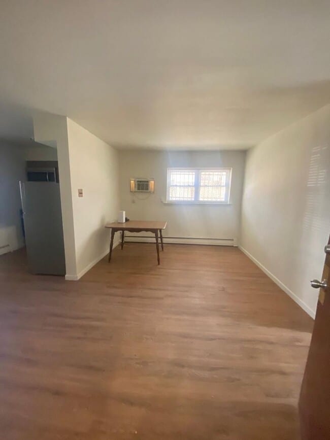 Building Photo - 5701 Tulip St