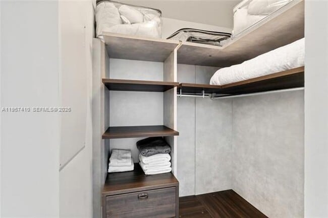 Building Photo - 55 SW 9th St