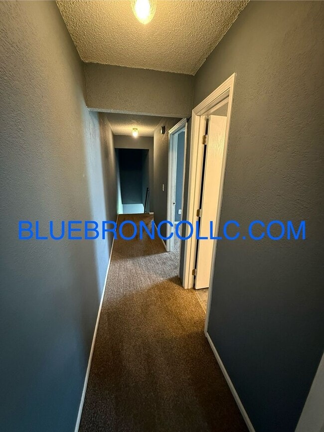 Building Photo - All the Space You Need – 3-Bedroom with Ga...