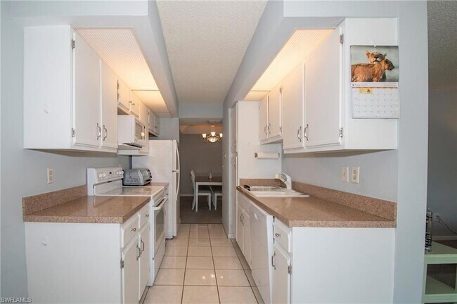 Building Photo - 17210 Terraverde Cir