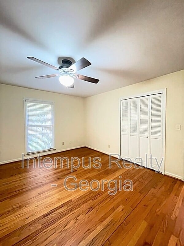 Building Photo - 3474 Sunderland Cir NE