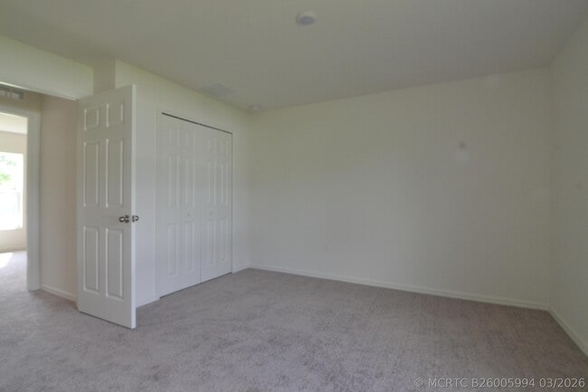 Building Photo - 2266 SW Cameo Blvd