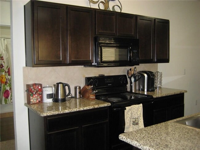 Building Photo - 14208 Cottingham Dr