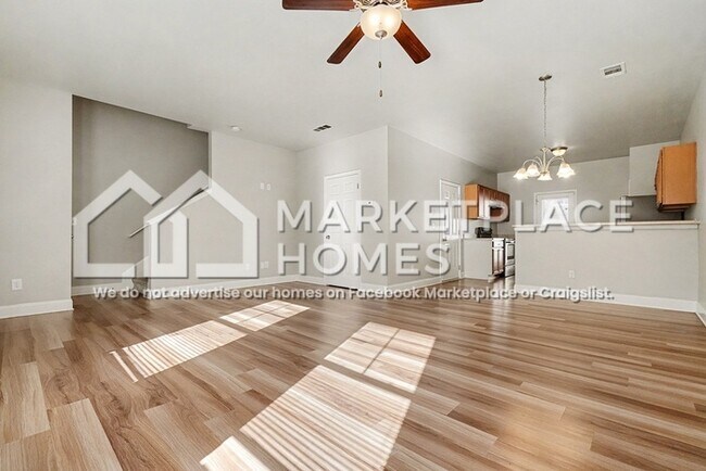 Building Photo - 5974 Westchase St