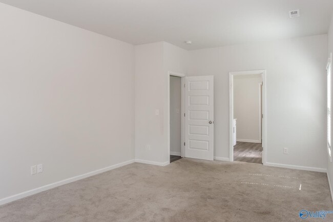 Building Photo - 227 Balota St