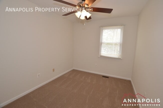 Building Photo - 558 Melissa Ct