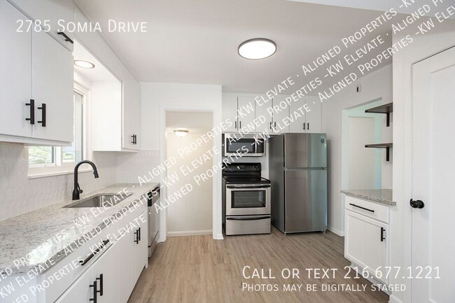 Building Photo - 2785 Somia Dr