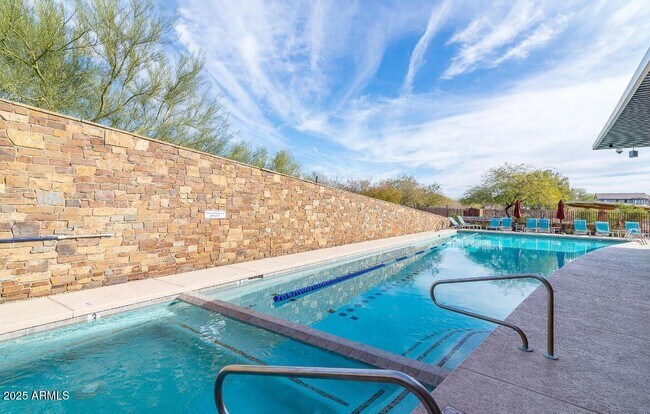 Building Photo - 3979 E Melinda Dr