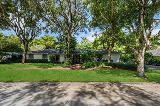 Building Photo - 12120 SW 71st Ct