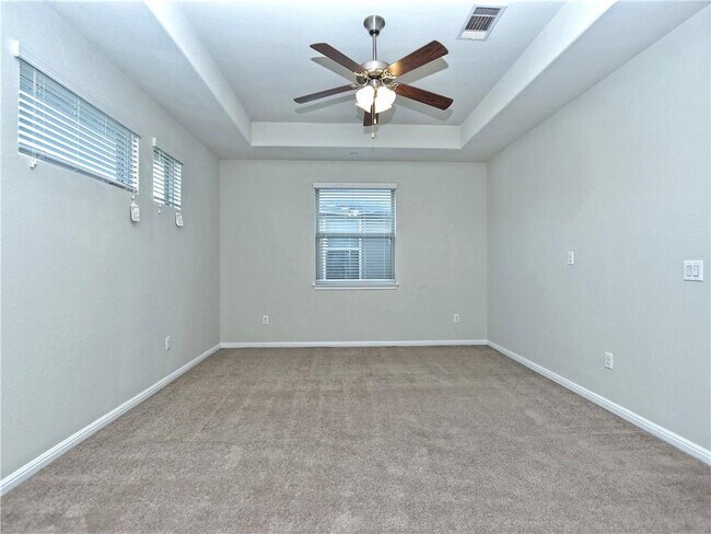 Building Photo - 3240 E Whitestone Blvd