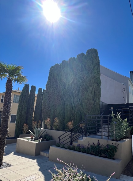 Building Photo - 311 Hill St