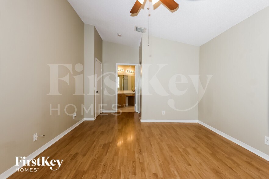 Building Photo - 4652 Concordia Ln