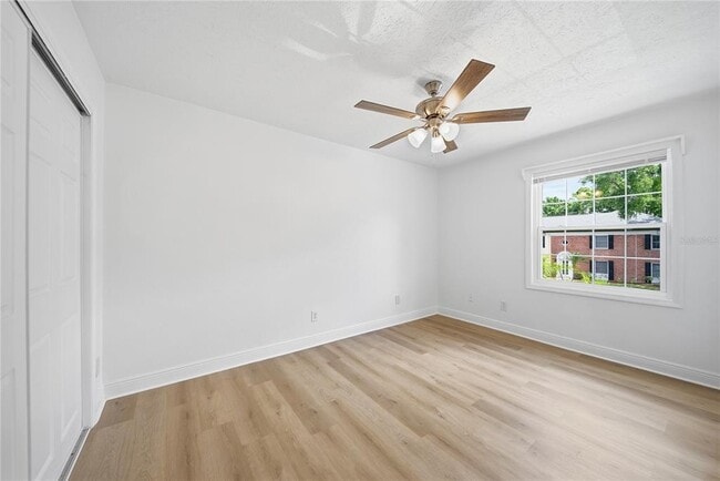 Building Photo - 13690 Orange Sunset Dr