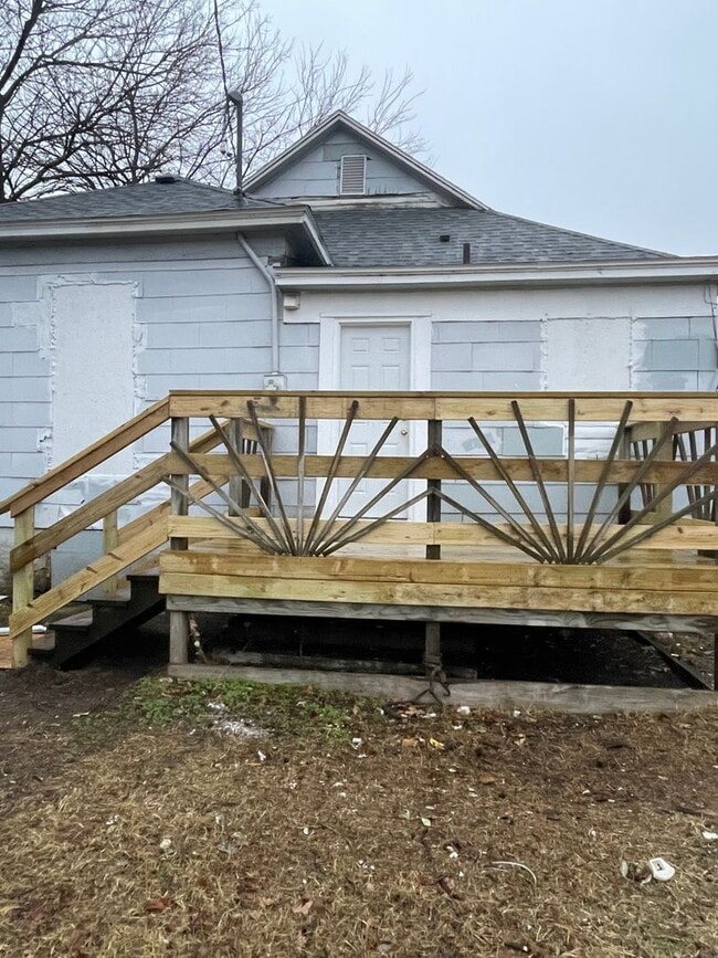 Building Photo - 3 bedroom 2 Bath $875