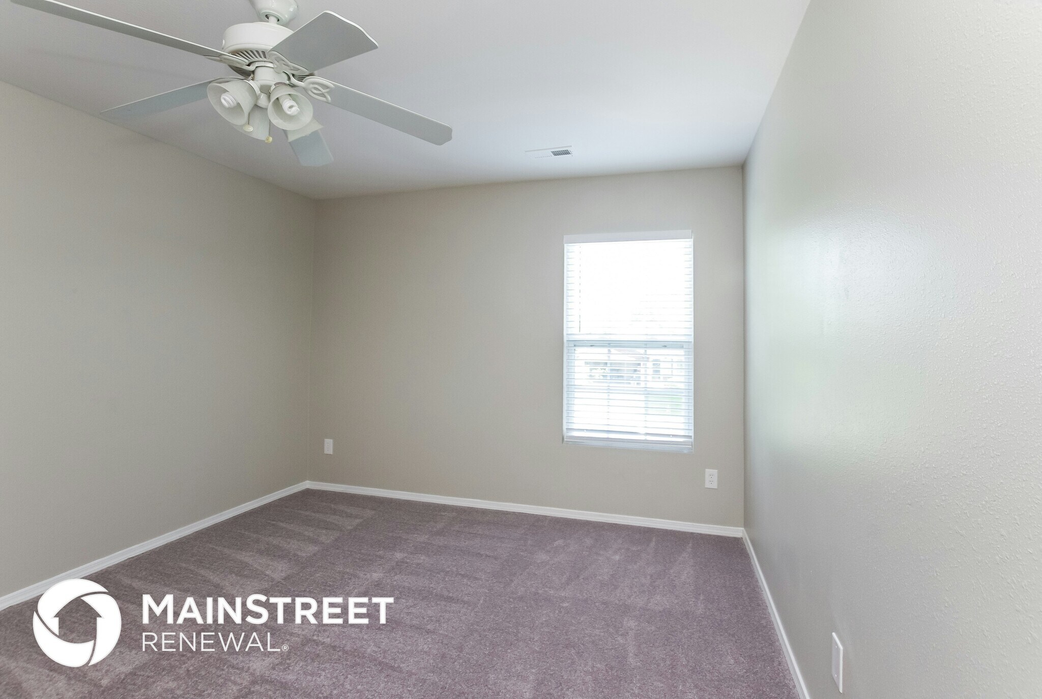 Building Photo - 4317 Larkhaven Village Dr