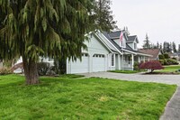 Building Photo - Beautiful Home in Gleneagle Neighborhood
