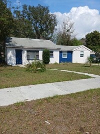 Building Photo - Charming 3 Bedroom, 2 Bathroom Home for Re...