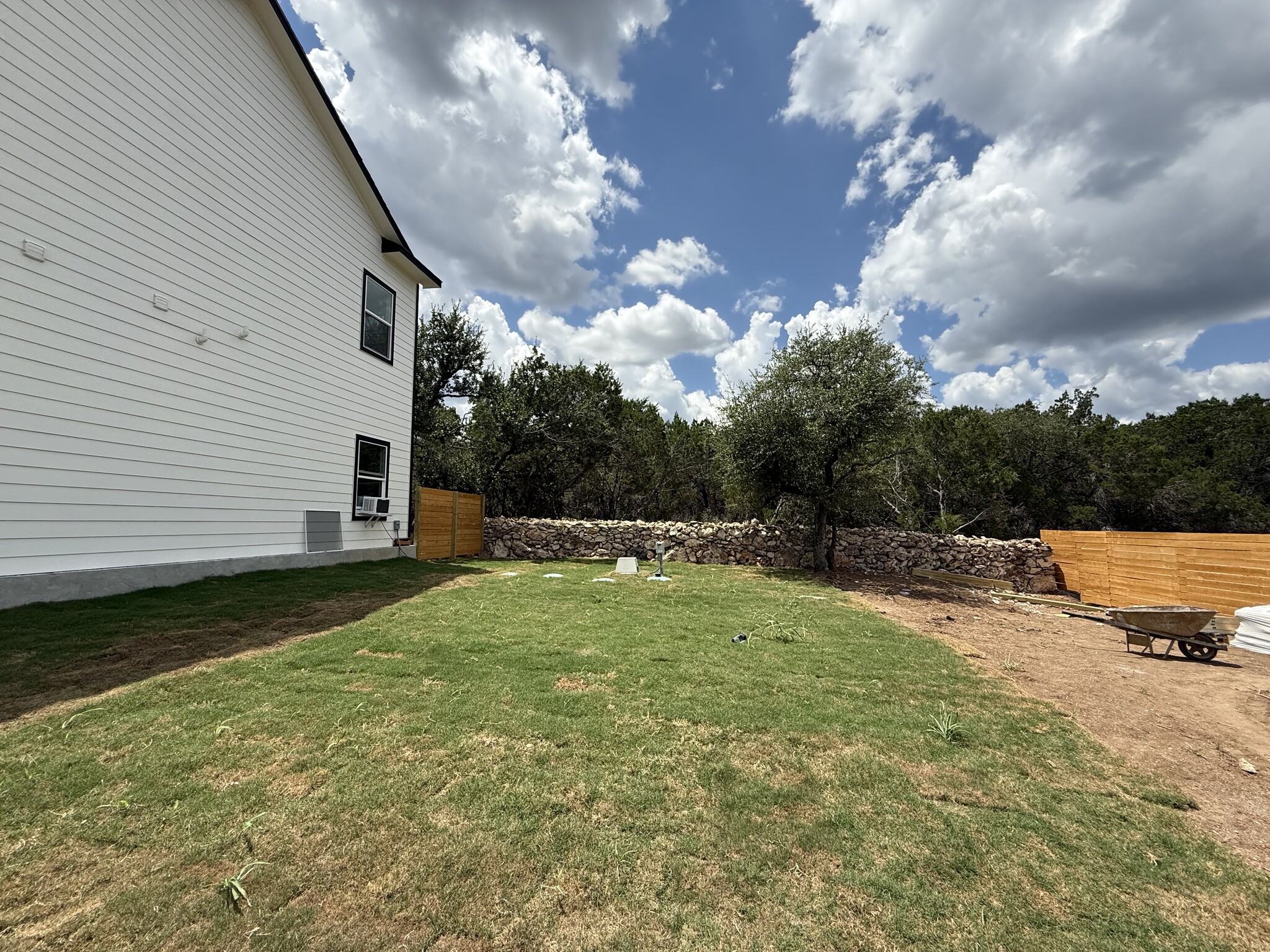 Building Photo - 27 Pueblo Trl