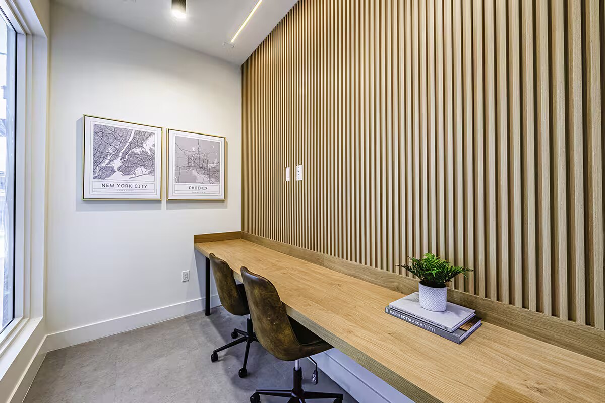 Building Photo - 375 N Biscayne River Dr