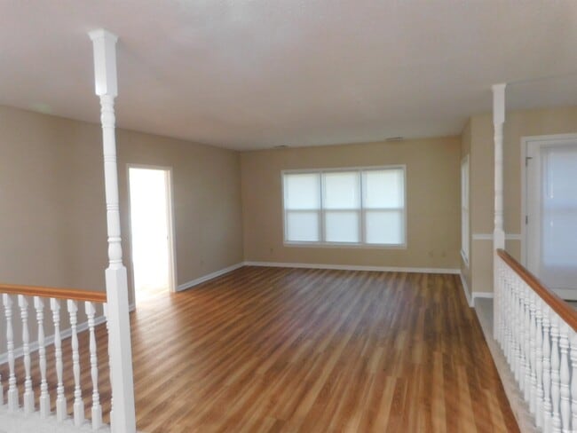 Building Photo - 120 Juneberry Ln