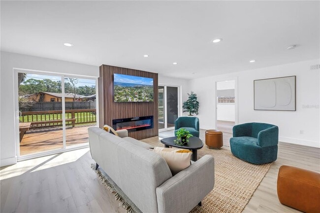 Building Photo - 412 Mira Vista Dr
