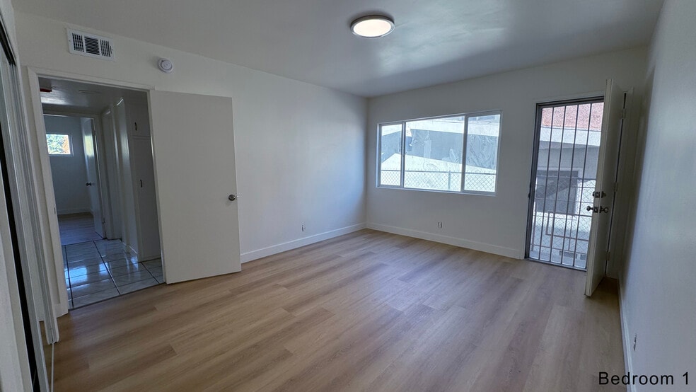 Bedroom 1 - 716 Glenway Dr