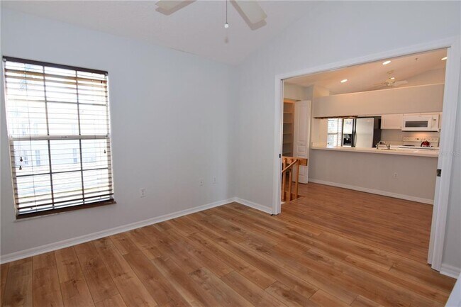 Building Photo - 8355 Glen Rose Way
