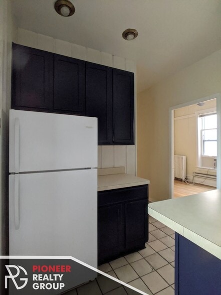 Building Photo - 1224 N Dearborn St
