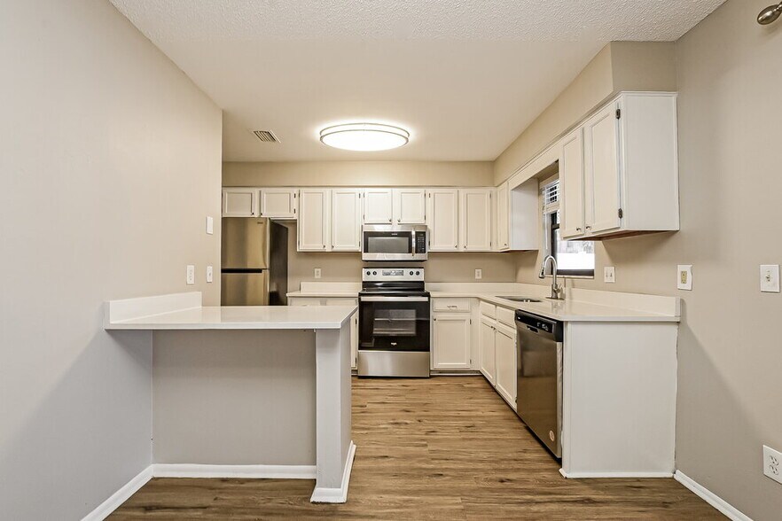 Building Photo - 1226 Creekbottom Cir