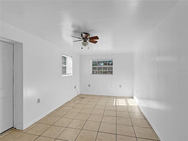 Building Photo - 1821 Bellgrove St
