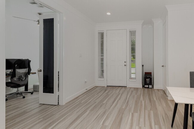 Building Photo - 154 Kendrick Pines Blvd