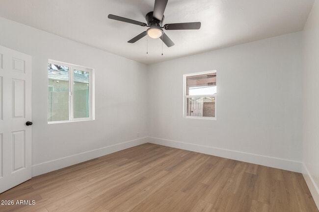 Building Photo - 1743 W Verde Ln