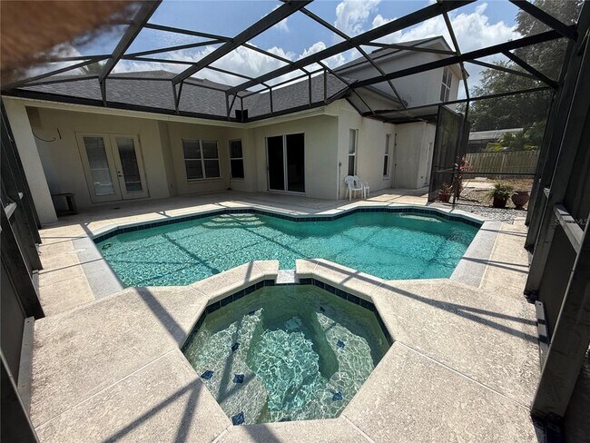 Building Photo - 13208 Paloma Dr