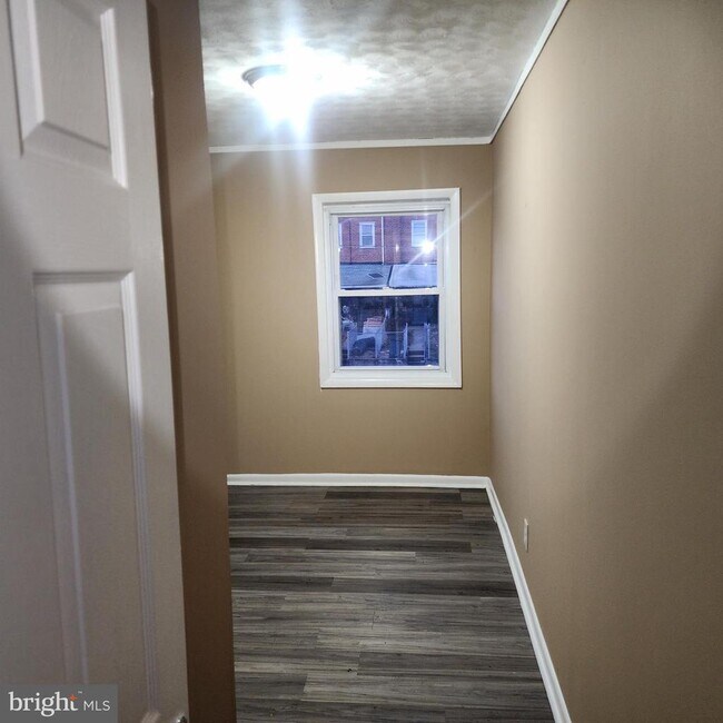 Building Photo - 7528 Rabon Ave