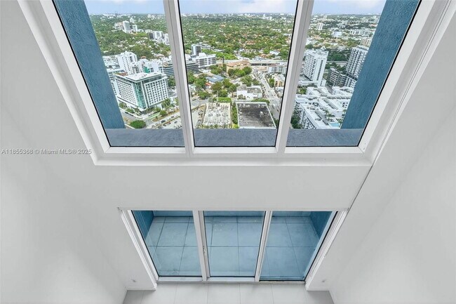 Building Photo - 60 SW 13th St