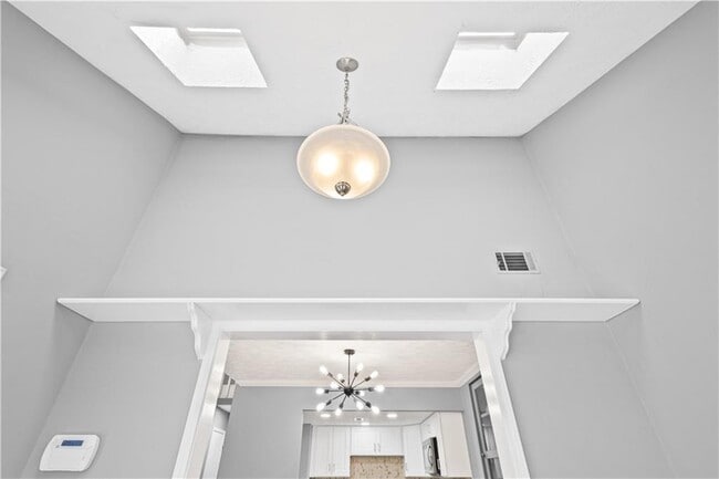 Building Photo - 1707 Cotton Patch Ln