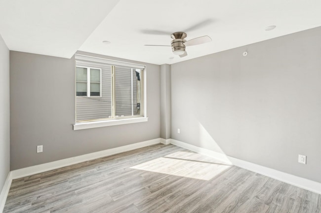 Building Photo - 1900 N 4th St