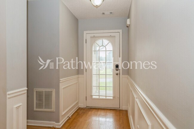Building Photo - 4501 Holliday Rd