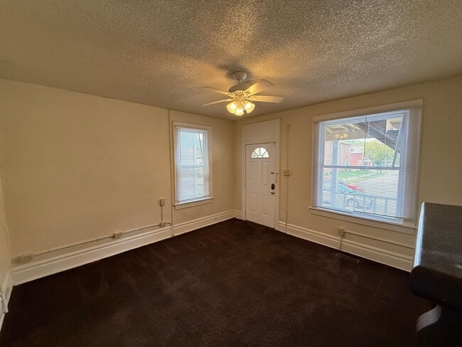 Building Photo - 113 Chittenden Ave