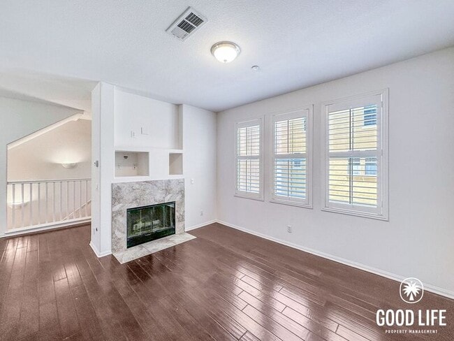 Building Photo - 1823 Peach Ct