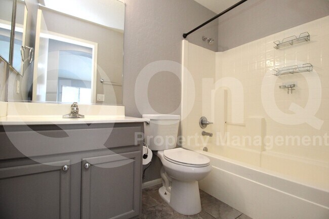 Building Photo - 14867 W Acapulco Ln
