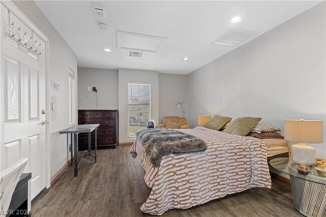 Building Photo - 10212 Stone Briar Ct