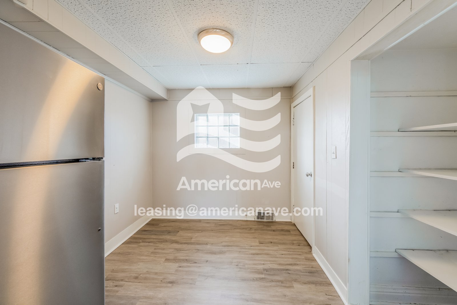 Building Photo - 349 James St