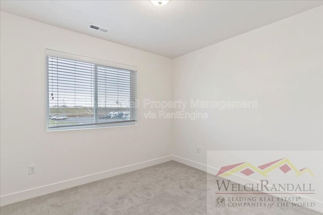 Building Photo - 1177 Shady Brook Ln S