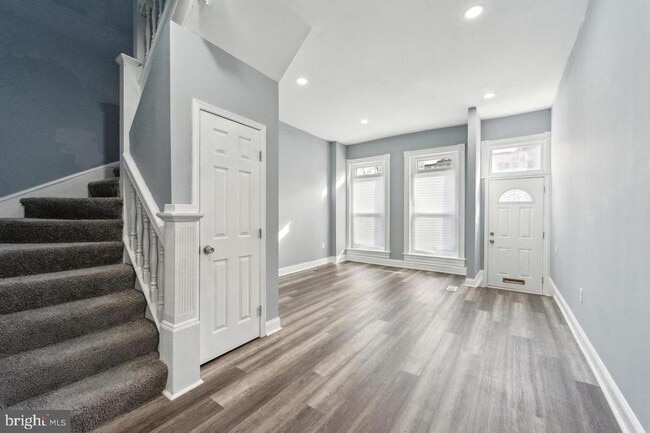Primary Photo - 234 N Payson St
