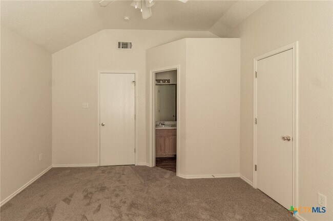 Building Photo - 4101 Gus Dr