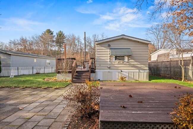 Building Photo - 17 Irene Ave