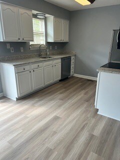 Building Photo - 627 Candlestick Ln