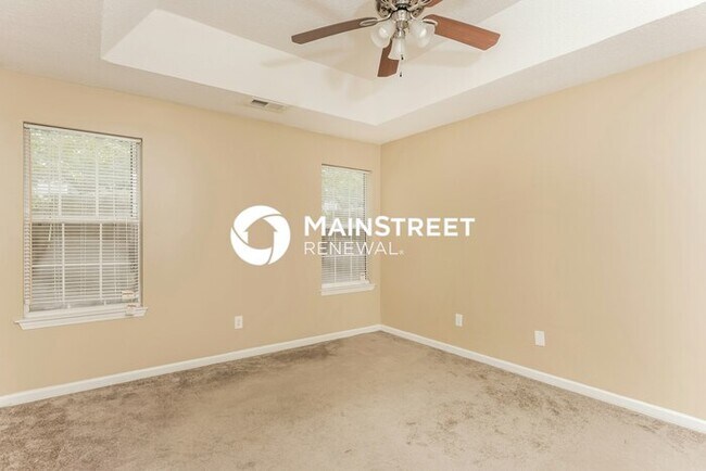 Building Photo - 3 Bedroom Pet-Friendly Home in Decatur, GA with Main Street Renewal